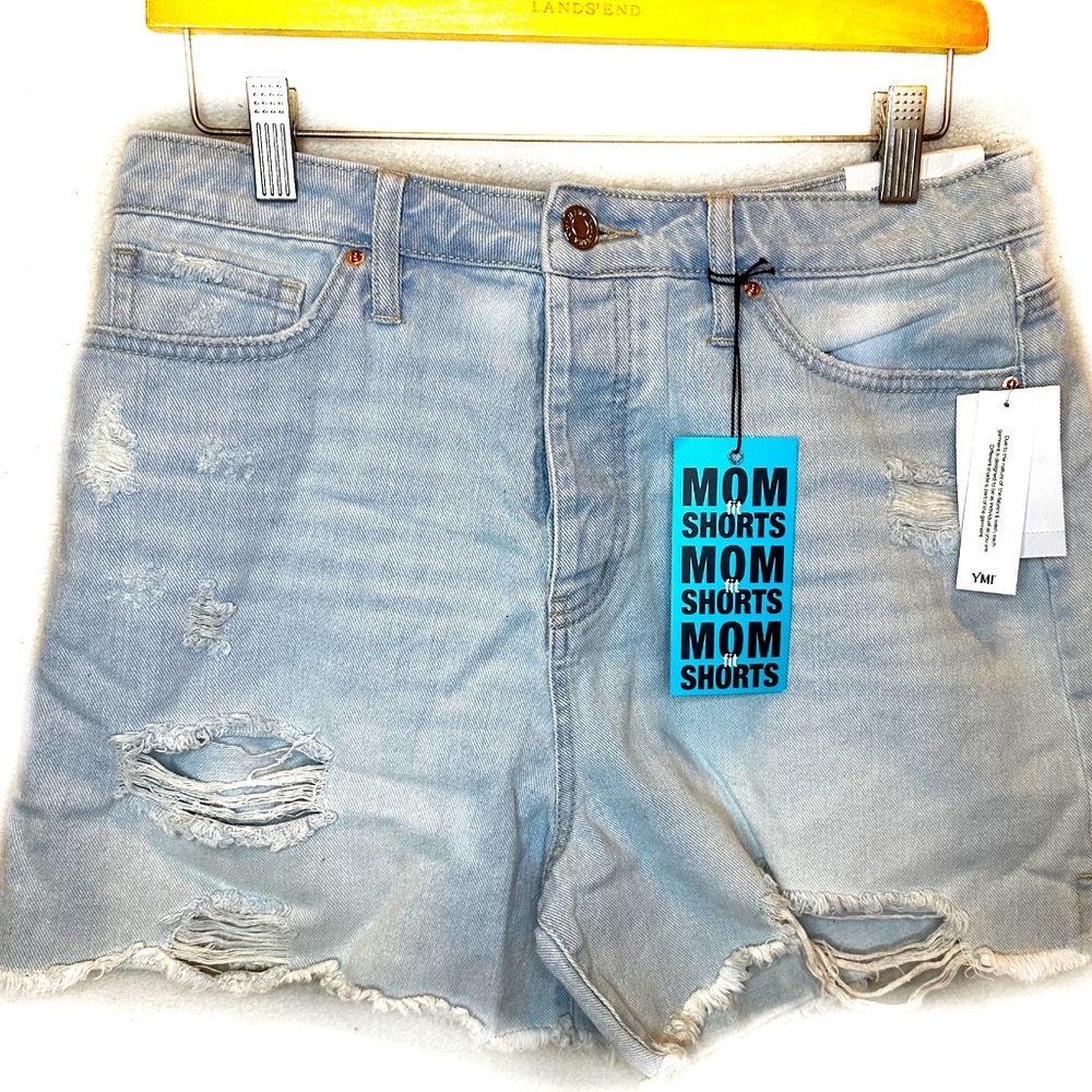 YMI Juniors  SIZE 11/30 Distressed High Waisted Mom Shorts NWT